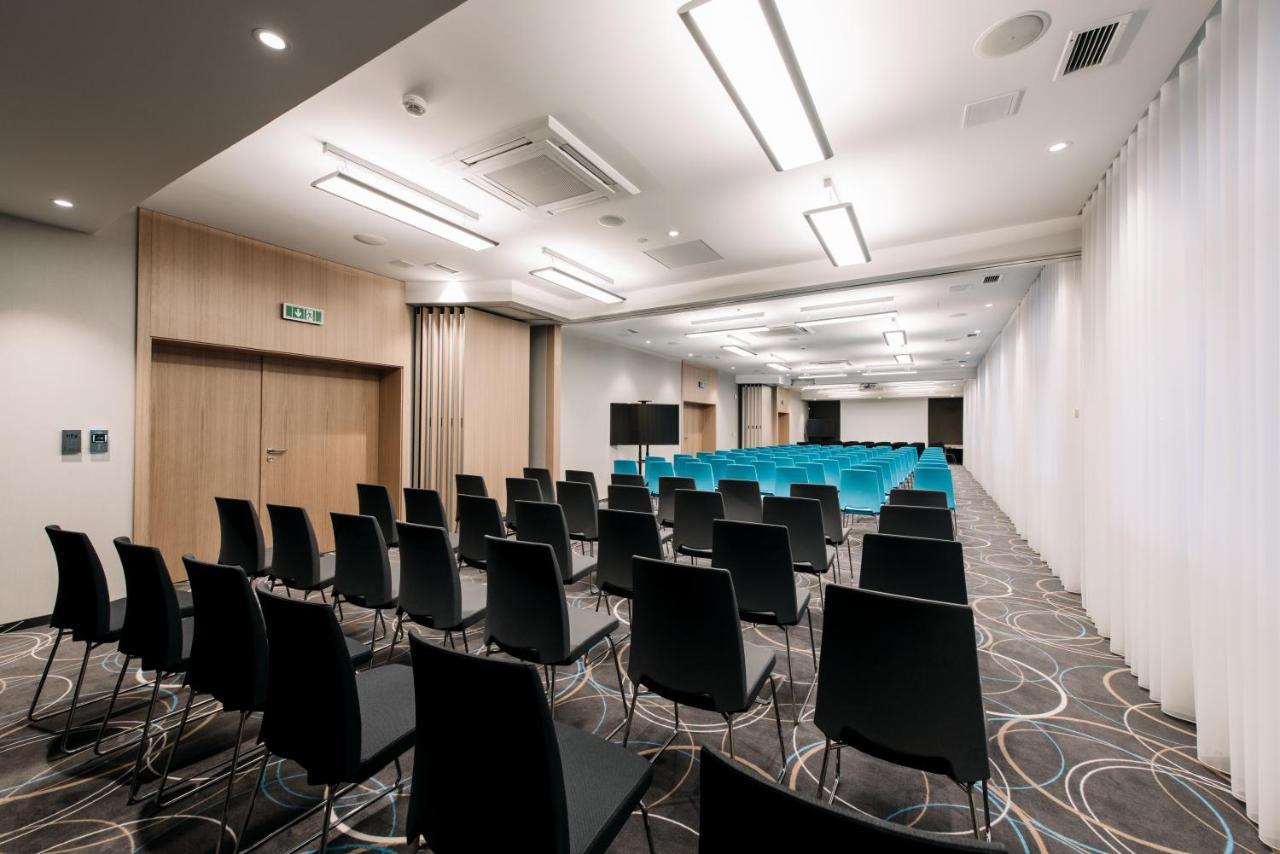 Krowodrza Centrum Konferencyjno - Hotelowe Krasków Εξωτερικό φωτογραφία